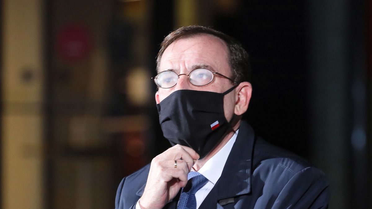 Minister Spraw Wewnętrznych i Administracji podjął decyzję o przyznaniu dodatków części policjantom.