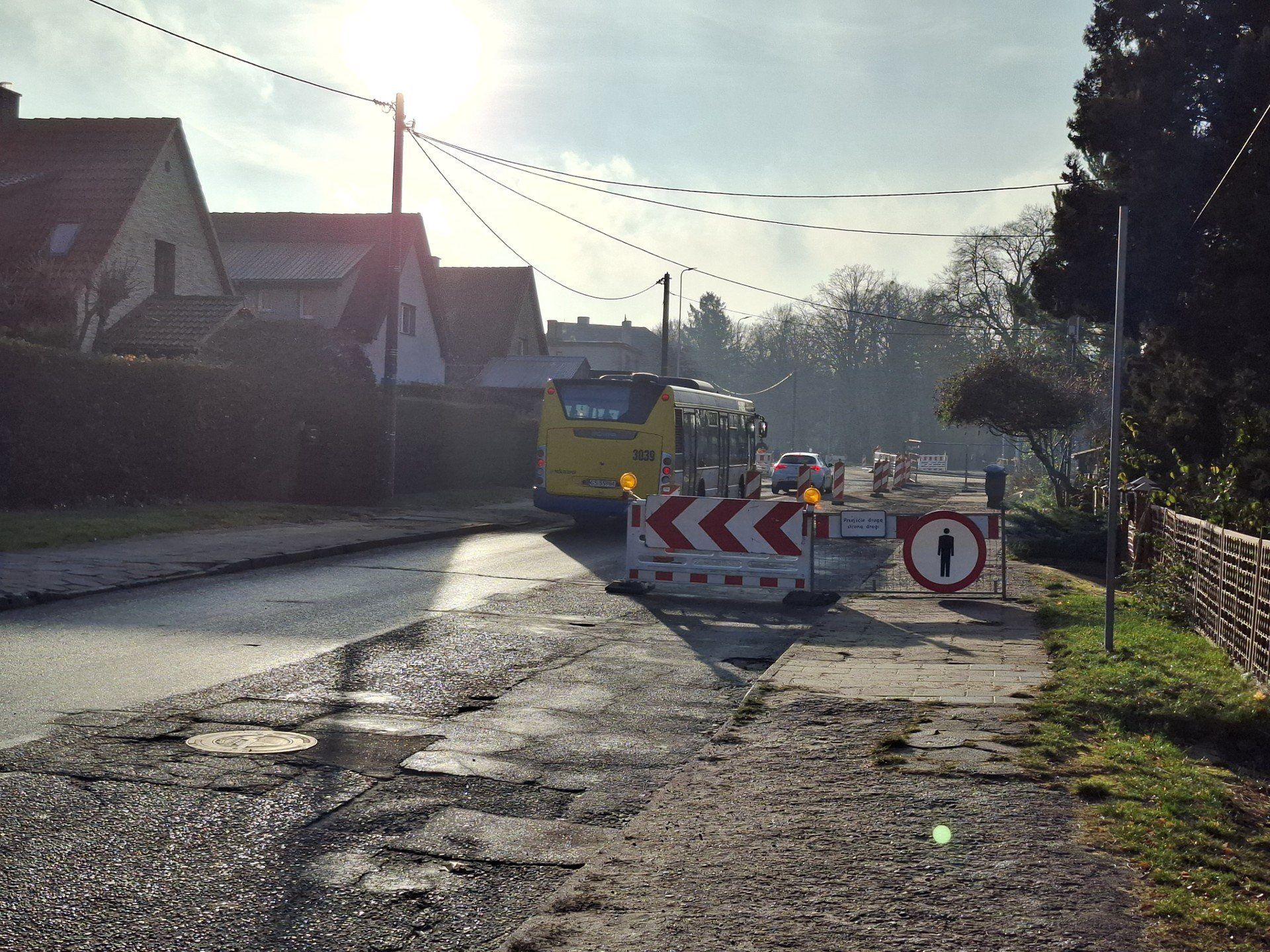 Rondo na ulicy Gdyńskiej już przejezdne. Skrzyżowanie powstało w ramach budowy słupskiego ringu. 