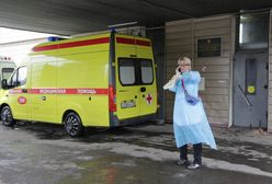 Aleksiej Nawalny otruty. Co działo się przez dwie godziny, które uratowały życie rosyjskiemu opozycjoniście?