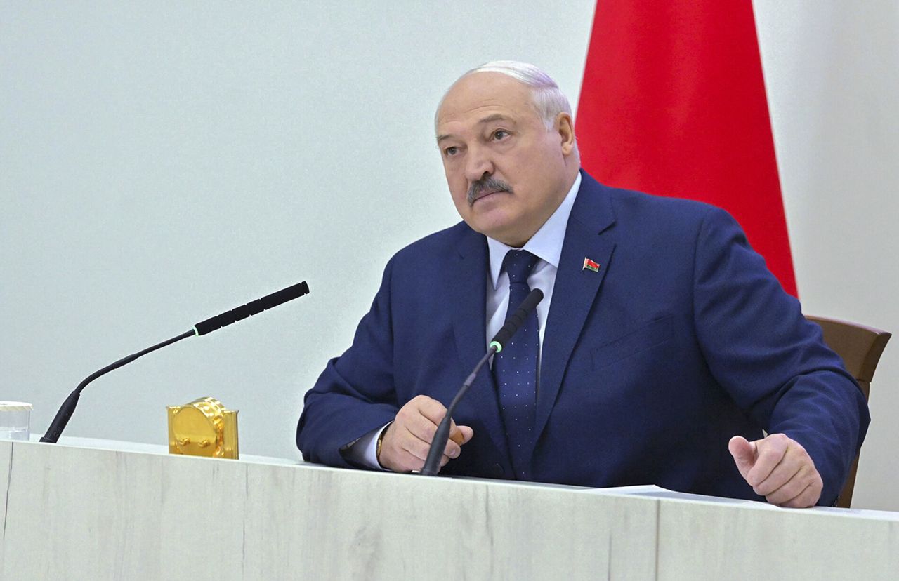 Lukashenko eyes national cryptocurrency amid power surplus