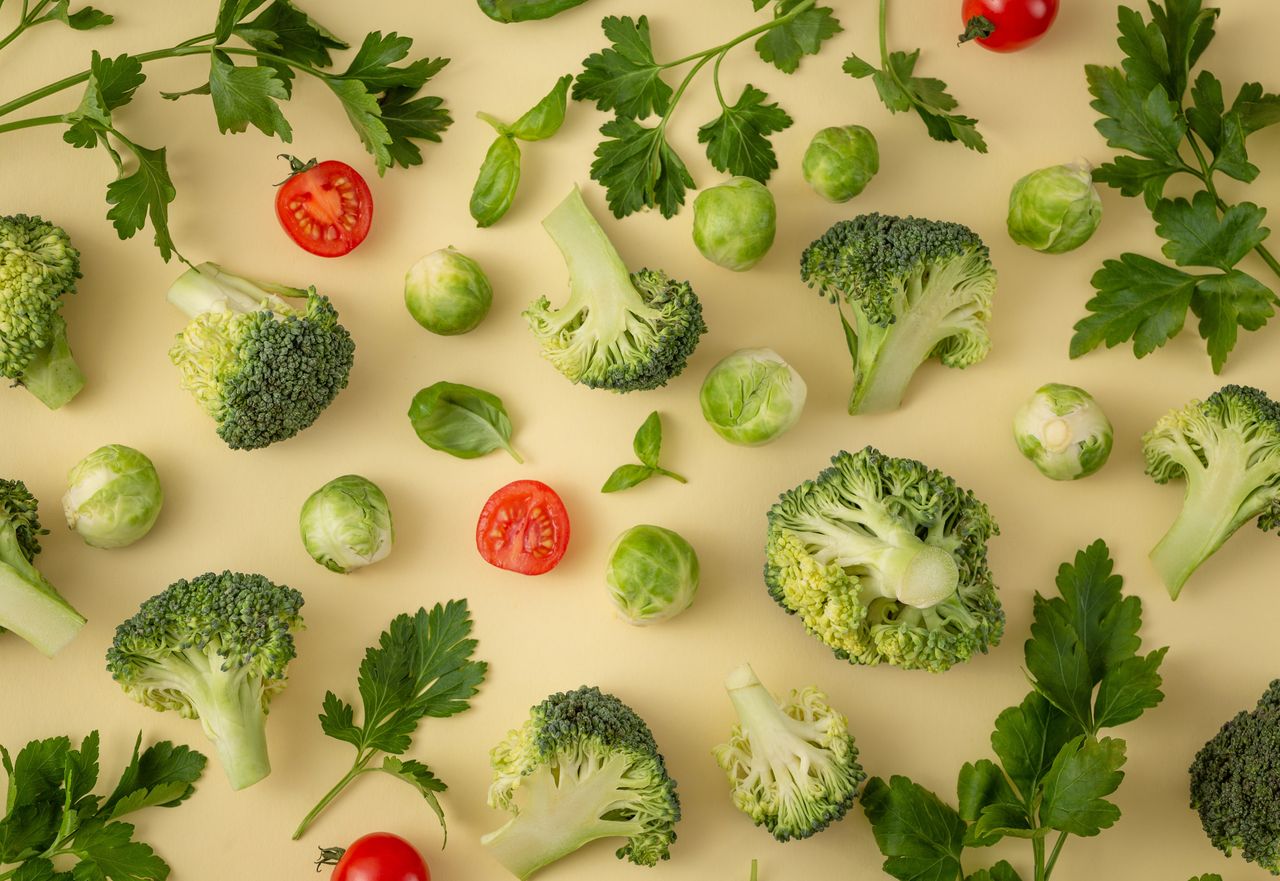 Surowe warzywa chronią przed rakiem jelita grubego.