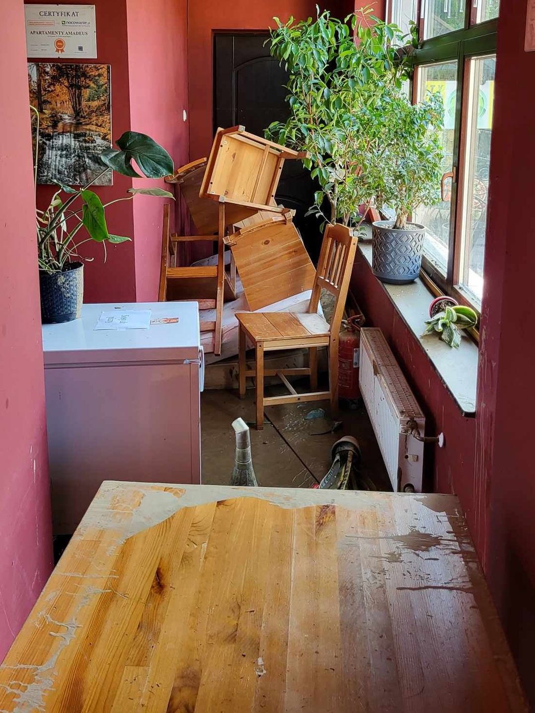 Restauracja Cherry Pepperoni po powodzi