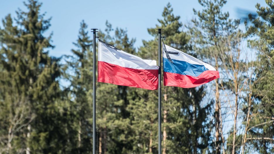 flaga Polski i Rosji
Wojciech Pacewicz
78, 78., brama, cmentarz, historia, Katy�, kompleks, memorialny, memoria�, modernizacja, NKWD, oficerowie, pami��, Polski Cmentarz Wojenny, przygotowania, rocznica, Rosja, stalinowskie, zbrodnia katy�ska, zbrodnie