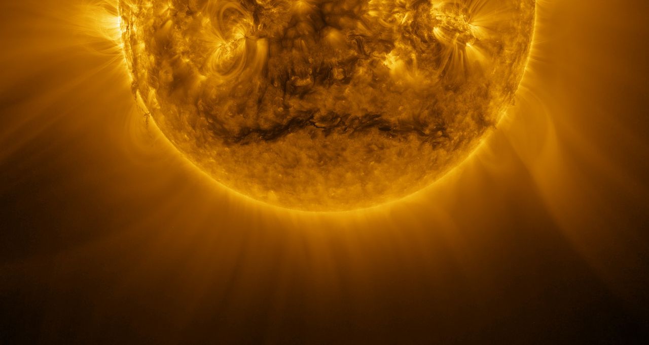 Takiego zdjęcia Słońca jeszcze nie widzieliście. ESA udostępniła fotografię w gigantycznej rozdzielczości