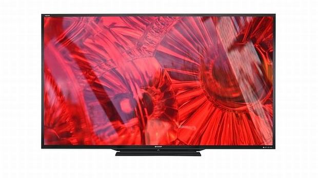 Największy seryjny telewizor LED – Sharp Aquos LC90LE745U [wideo] 1