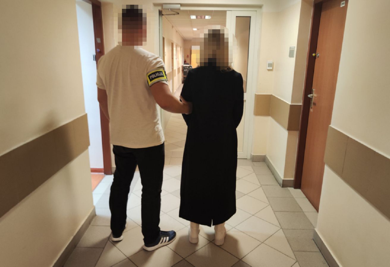Policja zatrzymała parę podejrzanych.