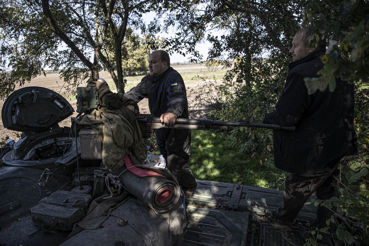 Ukraiński kontratak coraz bliżej przejęcia Chersonia. Rosjanie ewakuują oficerów na drugi brzeg Dniepru, na pastwę nadciągających Ukraińców zostawiając oddziały z nowej mobilizacji