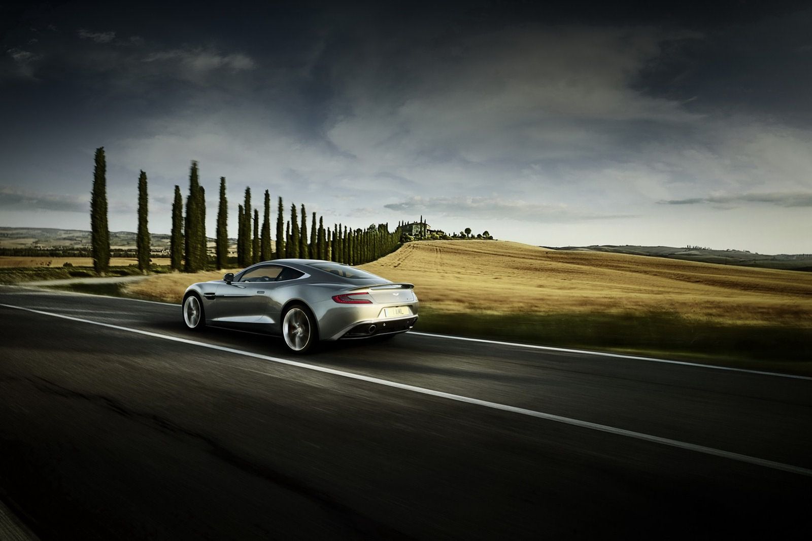 2013 Aston Martin Vanquish - uczta dla oczu [galeria] 12