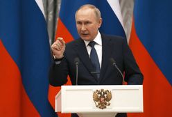 Wojna informacyjna. RCB ostrzega przed najczęstszymi fake newsami