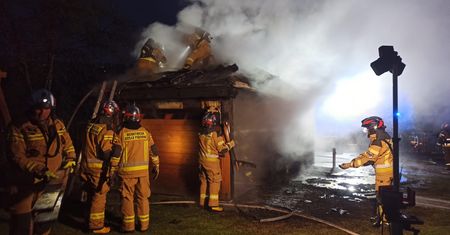 Pożar na Skibówkach w Zakopanem. Strażacy szybko opanowali ogień