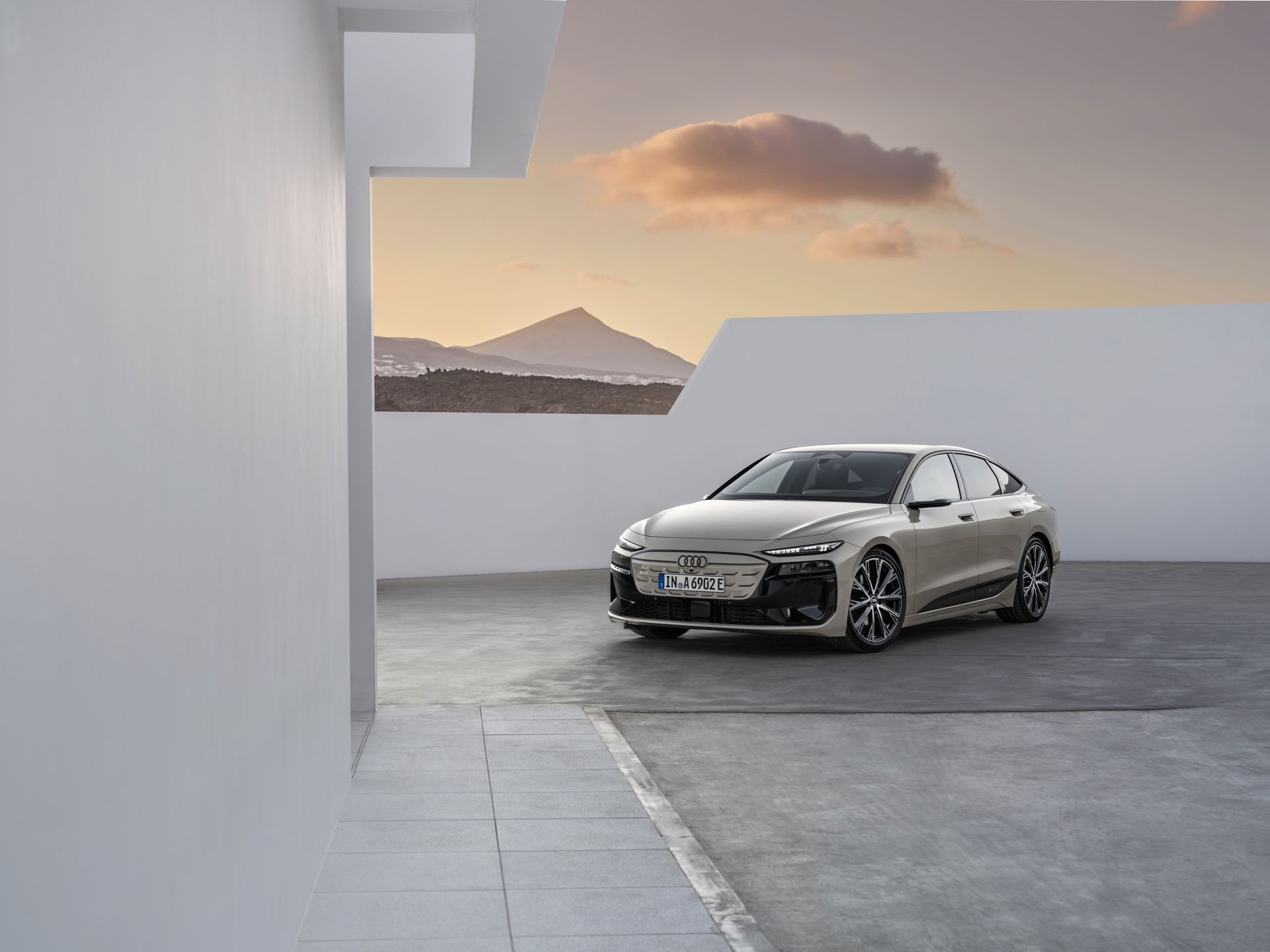 Audi A6 Sportback e-tron
