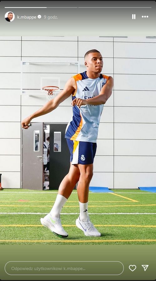 Mbappe hat das Training bei Real begonnen.