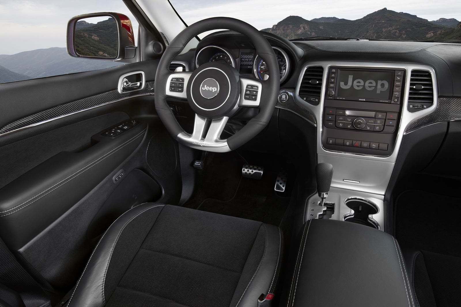 Jeep Grand Cherokee SRT