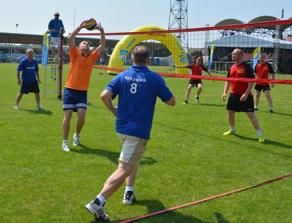 Pracownicy samorządowi rywalizowali podczas Pikniku Rodzinnego