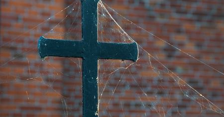 Otwock. Kościół zdewastowany. Sześć osób zatrzymanych