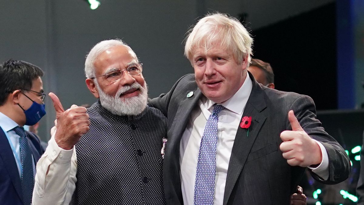 Brytyjski premier Boris Johnson i premier Indii Narendra Modi