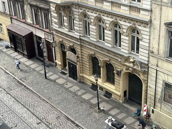Wrocław: Ul. Szajnochy przeniosła się w czasie. W „Lalce” Netflixa ulica zagra Warszawę pod rosyjskim zaborem