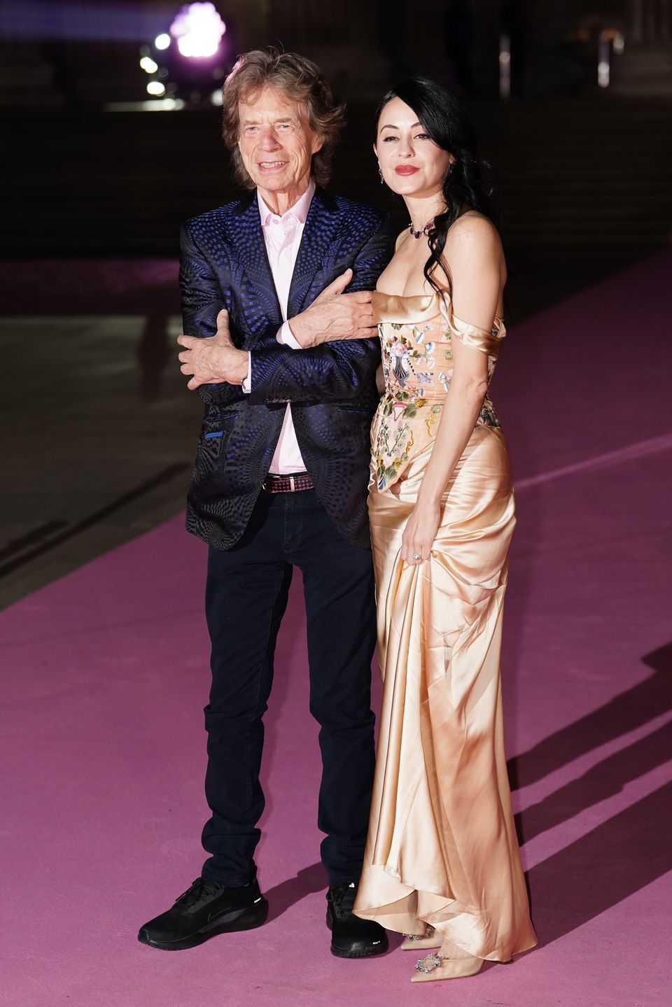 Mick Jagger na gali z młodszą o 44 lata narzeczoną