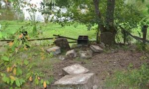 Demolka na cmentarzu żydowskim. Niemcy podejrzewają Polaka