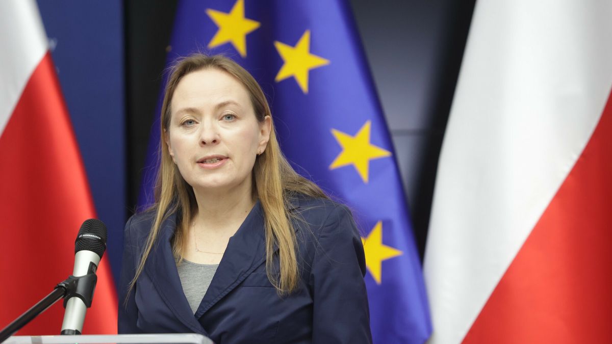 O?wiadczenie kierownictwa resortu funduszy i polityki regionalnej
22.01.2024 Warszawa oowiadczenie kierownictwa resortu funduszy i polityki regionalnej, fot. Tomasz Jastrzebowski/REPORTER
n/z: Katarzyna Pelczynska-Nalecz,
Tomasz Jastrzebowski/REPORTER