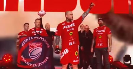 Powstał serial o rywalu Adamku. "Robię to co kocham"