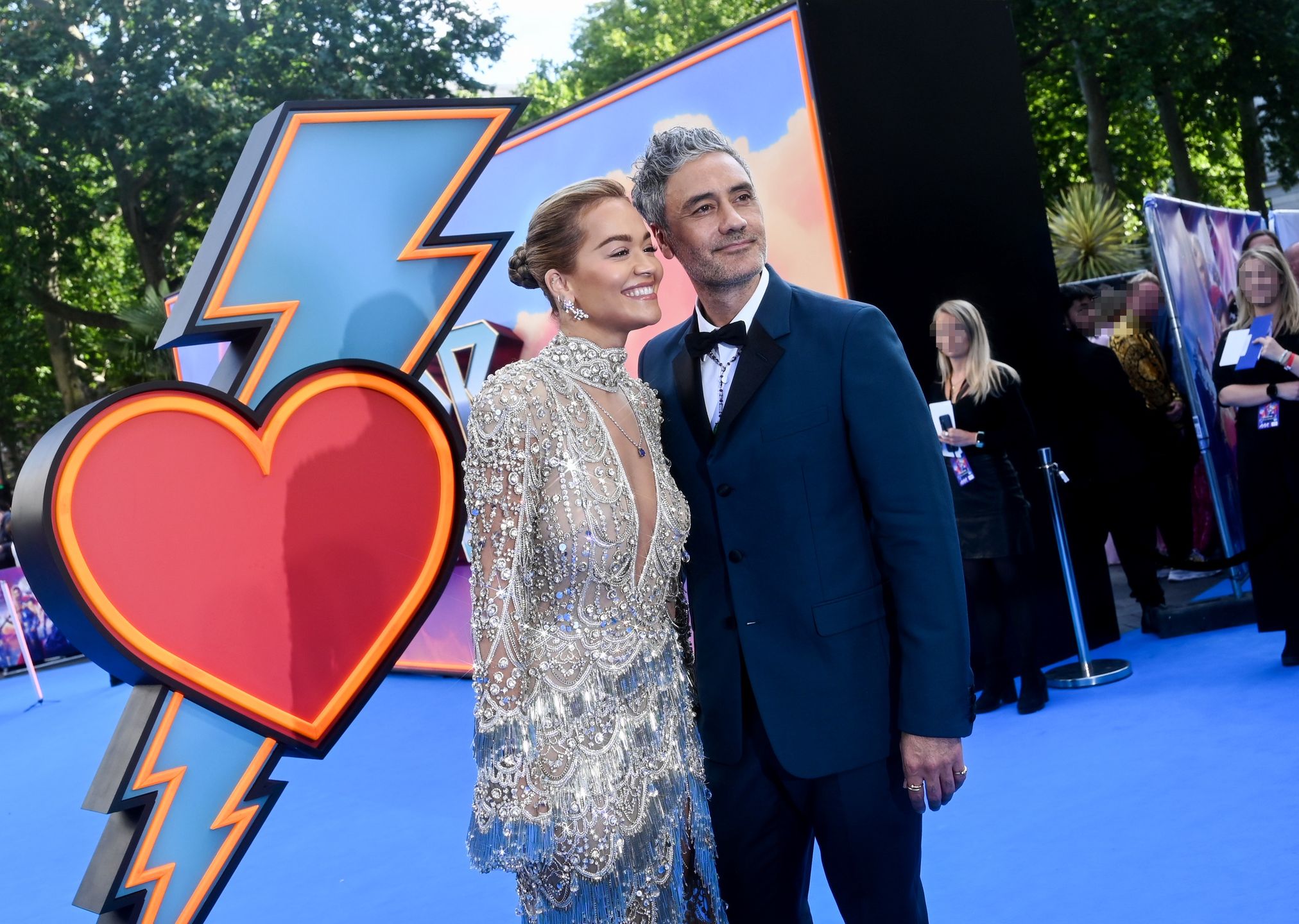 Rita Ora i Taika Waititi są już po ślubie? Pobrali się podczas prywatnej ceremonii w Londynie