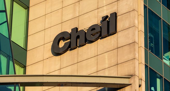 Agencja marketingowa „podziękowała” za pracę kobiecie wracającej z macierzyńskiego