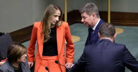 Dla nich ulga, dla reszty podwójne oskładkowanie. Mamy spór w rządzie
