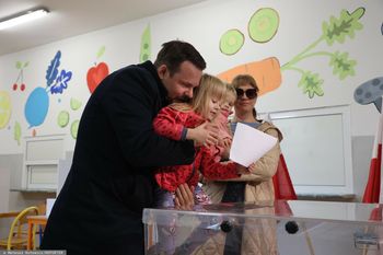Kraków wybiera. Głosowanie na nowego prezydenta trwa do godz. 21