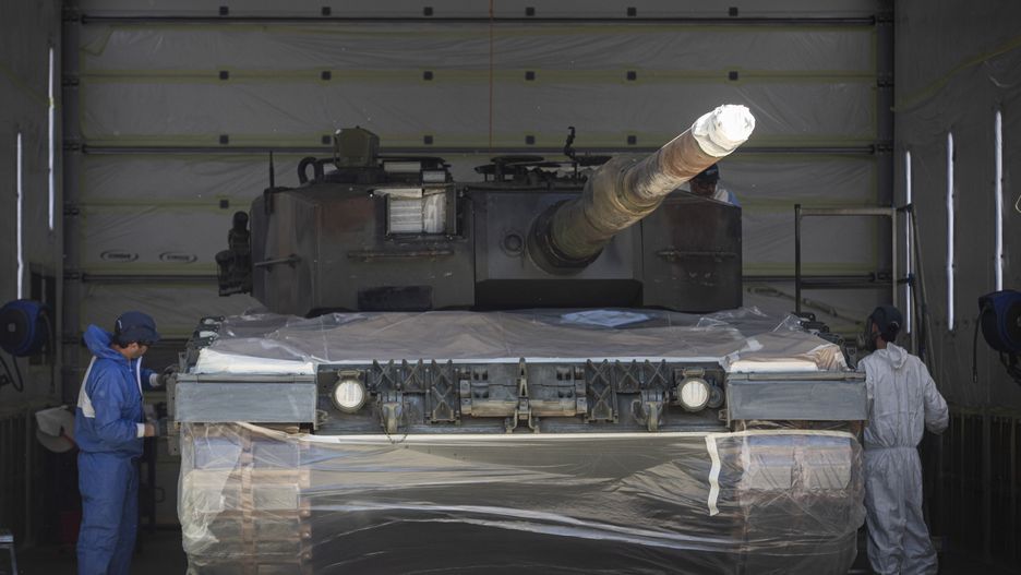 SEVILLE ANDALUSIA, SPAIN - MARCH 23: Refurbishment of one of the Leopard tanks at the Santa Barbara Sistemas plant. On 23 March 2023, in Seville (Andalusia, Spain). The Minister of Defense, Margarita Robles has visited today Thursday, the Santa Barbara Sistemas factory, belonging to the General Dynamics group, has already "practically finished" the "absolute overhaul" of six Leopard 2A4 battle tanks discarded by the Spanish Army some 15 years ago, to be sent to Ukraine in the framework of the commitments adopted by Spain to support that country in the face of the Russian invasion. (Photo By Maria Jose Lopez/Europa Press via Getty Images)