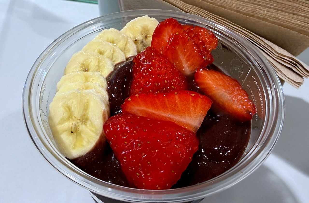Dlaczego warto łączyć truskawki z bananami? Mało znane fakty