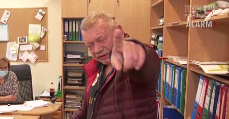 Wójt Żelazkowa zaatakował dziennikarzy. Miał prawie 3 promile