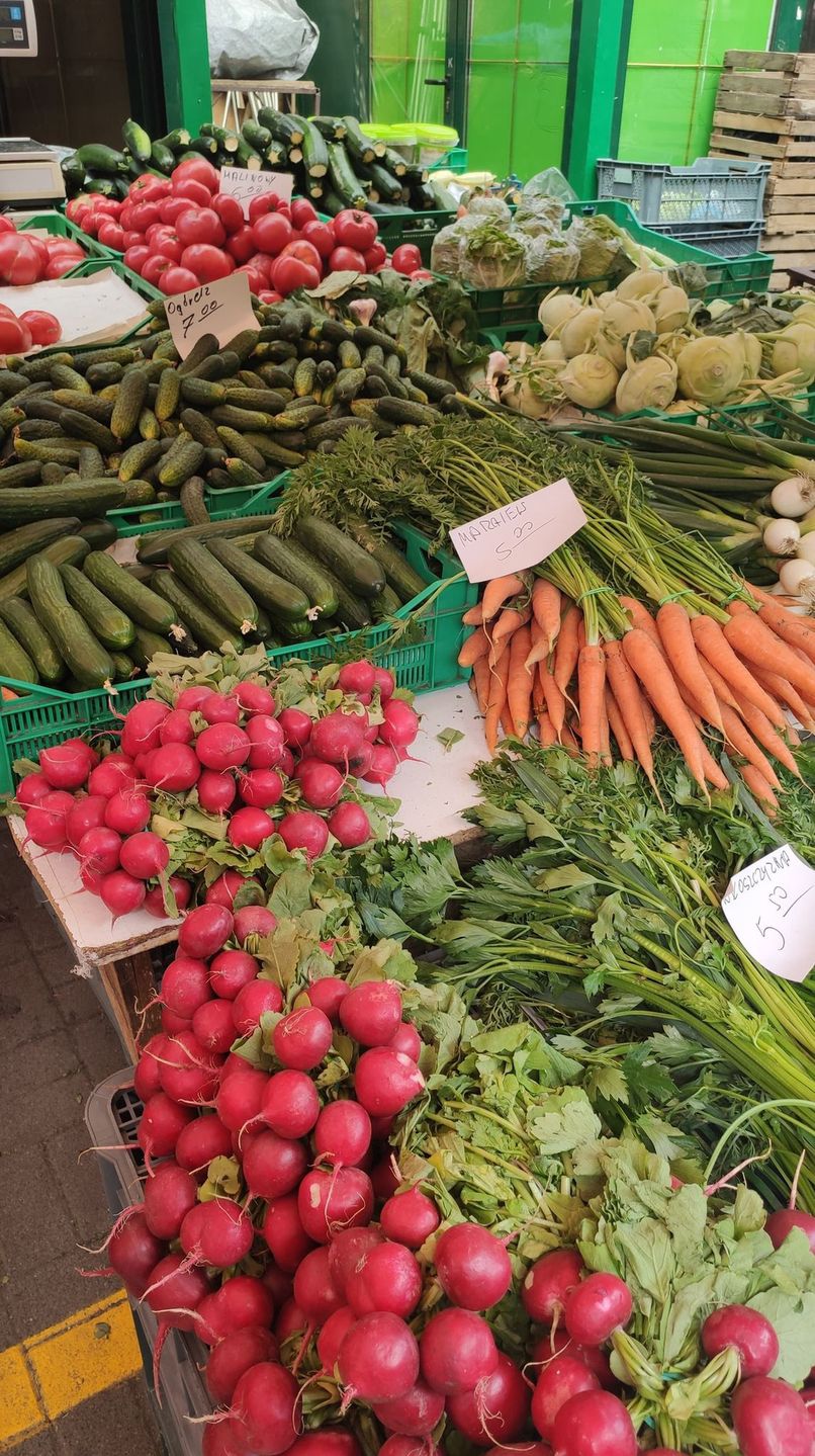 Rzodkiewka za 2,50, cebula za 8 zł. Ile kosztują inne warzywa?