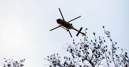 Wypadek na budowie, 52-latek spadł z dachu. Interweniował śmigłowiec LPR