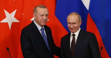 Ryzyko globalnego głodu odsunięte. Putin rozmawiał z Erdoğanem