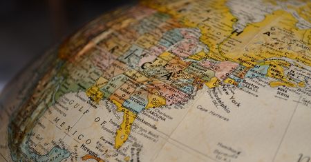 Gdzie znajduje się ten stan – w USA czy Australii? Mistrz zgadnie 13 razy