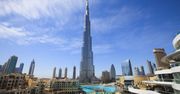 Dubaj. Najwyższy budynek świata w biało-czerwonych barwach