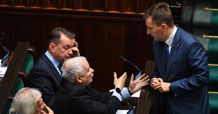 Pochwalił Hołownię, dostał burę od Kaczyńskiego? Wszystko jasne