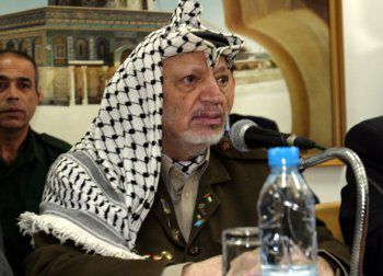 Arafat przyjął dymisję Abbasa