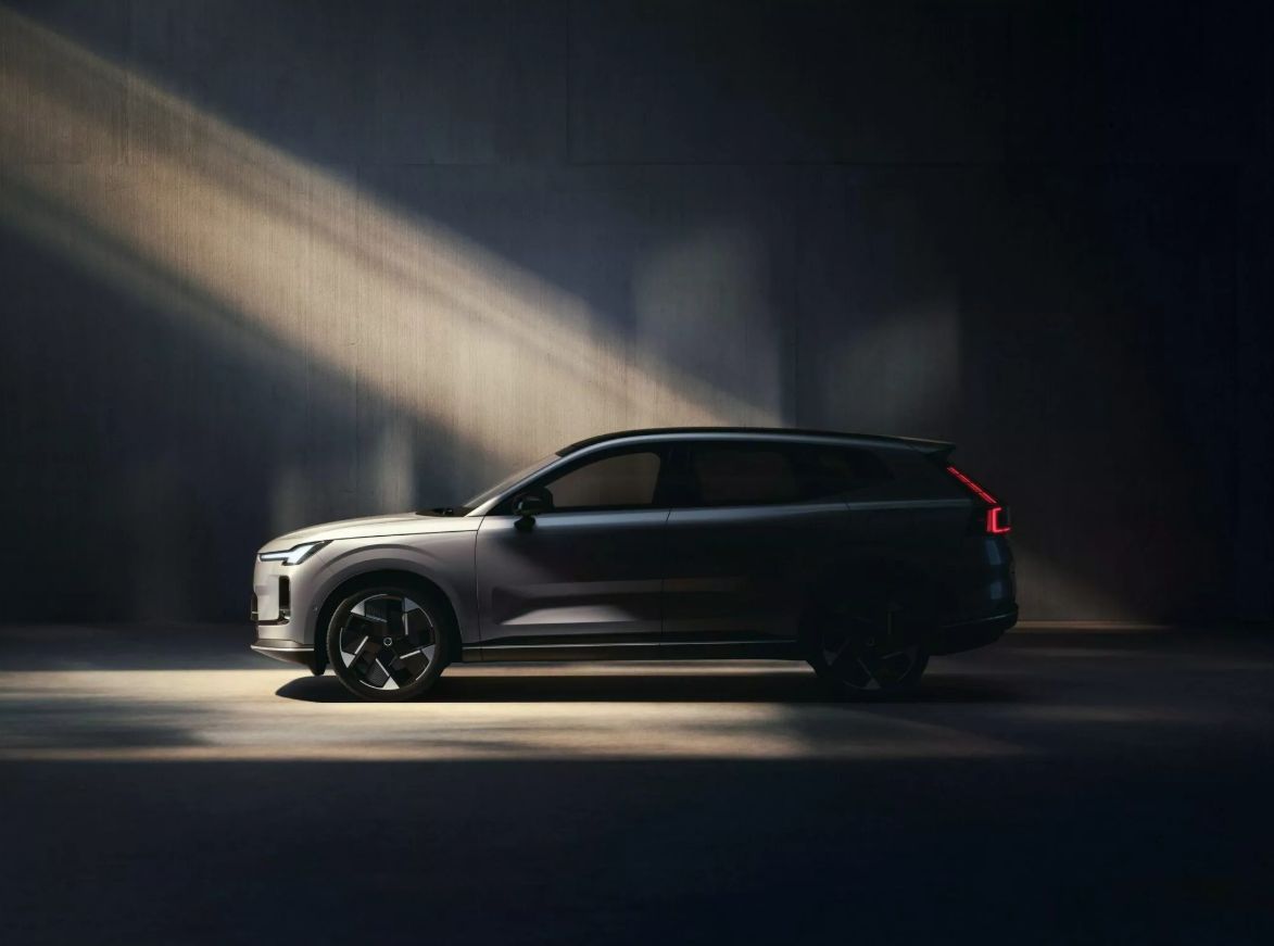 Volvo wraca do kultowej nazwy, ale nie tak, jak myślicie