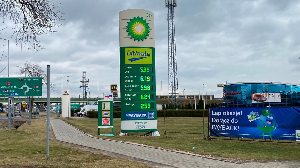 To najwyższe ceny, jakie dziś widziałem osobiście, ale na tej stacji nigdy nie było tanio. Warto jednak zwrócić uwagę na cenę autogazu - jest niższa od średniej w kraju o 10 groszy.