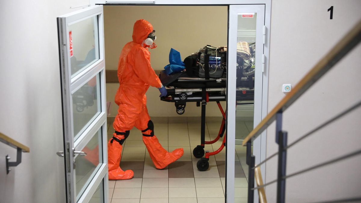 Ogniskiem zakażeń okazał się szpital w Sieradzu.