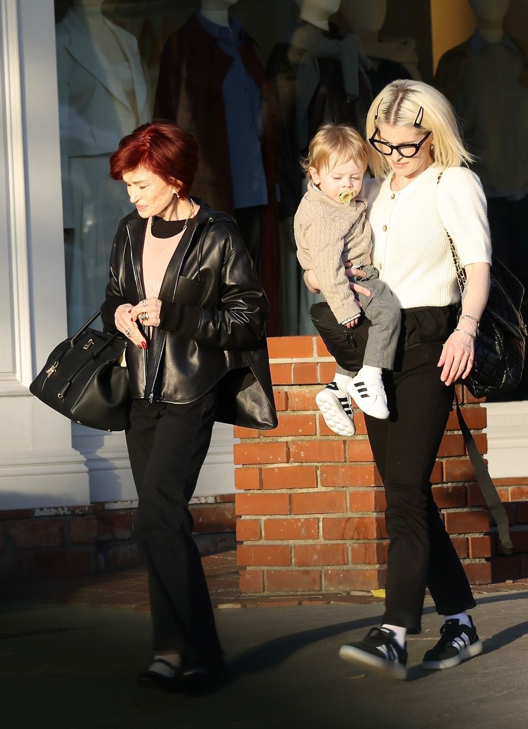 Sharon Osbourne z córką, wnuczką i zięciem