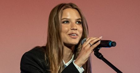 Córka Kingi Rusin i Tomasza Lisa świętuje. Trafiła na okładkę branżowego magazynu. "Niespodziewane SPEŁNIENIE MARZEŃ"