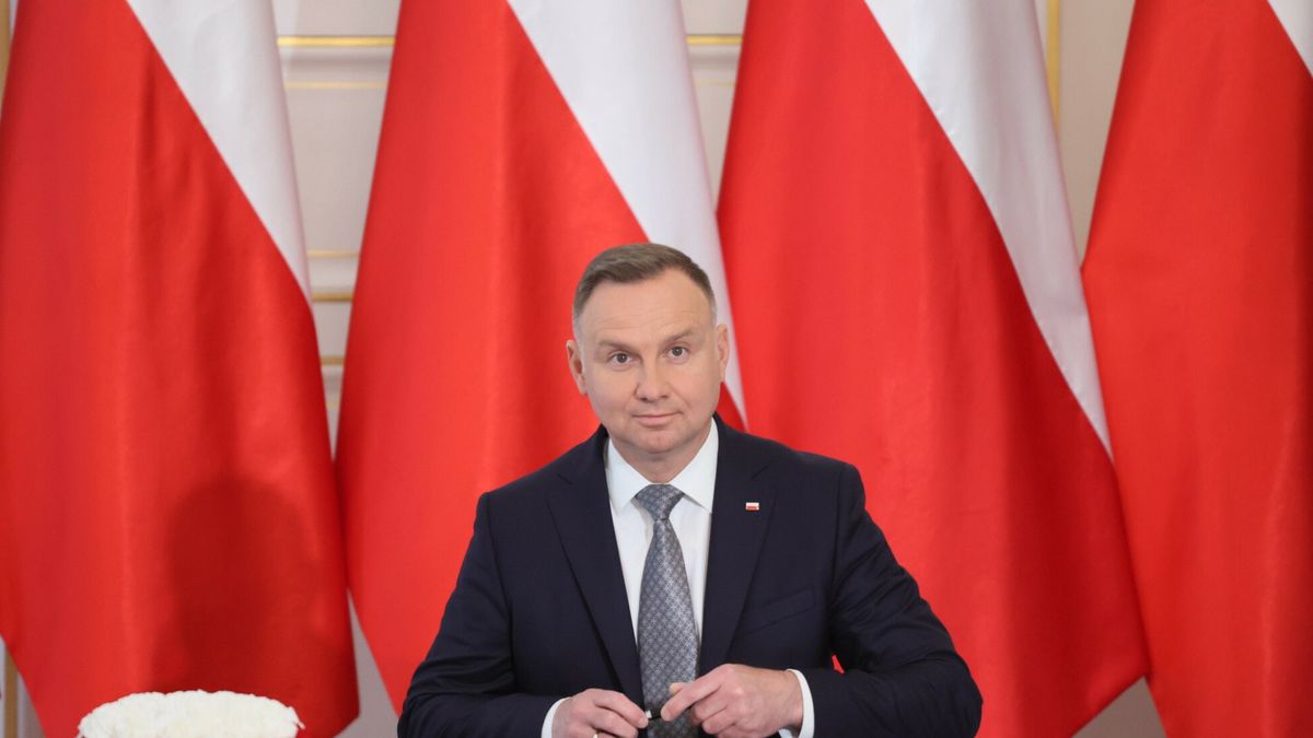 Prezydent Andrzej Duda podpisał dokumenty dotyczące wejścia Finlandii i Szwecji do NATOFot. Wojciech Olkusnik/East News 