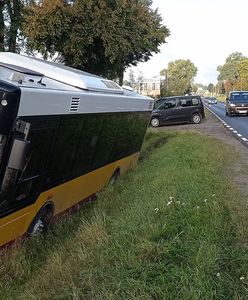 Autobus wjechał do rowu. Kierowca był pijany