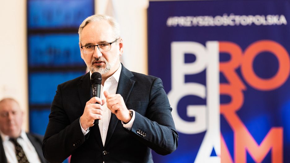 Minister zdrowia Adam Niedzielski podczas spotkania z wyborcami w Pile