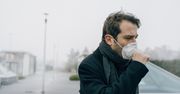 Pacjenci boją się, że to COVID, tymczasem przyczyną jest smog. Jak odróżnić kaszel smogowy od covidowego?