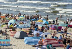 Polacy tną wydatki na wakacje. Czekają na wyjazdy poza sezonem