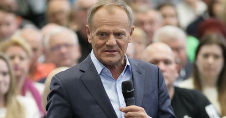 Donald Tusk złożył obietnicę. Chodzi o 500 plus